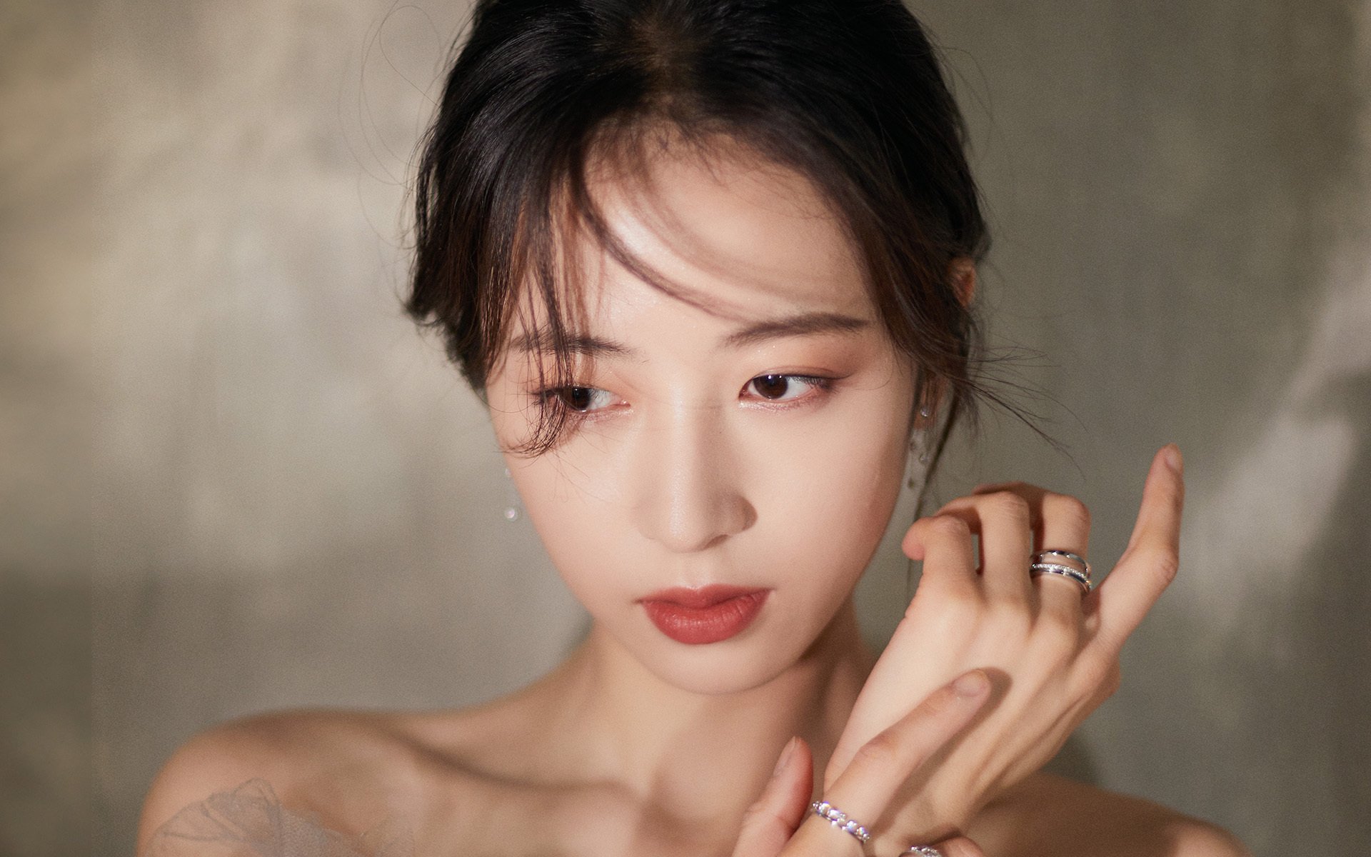 瑞士男足在巴黎奥运会上展现出强大的进攻火力,瑞士男足门将