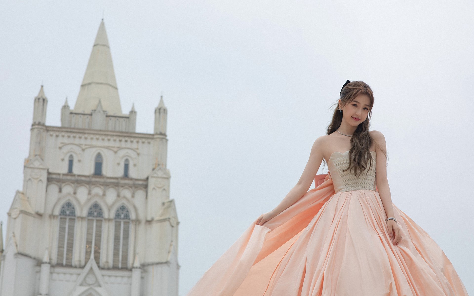 开云kaiyun-联盟是否应支持球员参与艺术创作，联盟是否应支持球员参与艺术创作活动