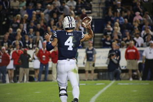 开云·体育官网APP下载-校园足球技能展示日活动引发学生广泛关注与参与，足球技能展示展示什么好